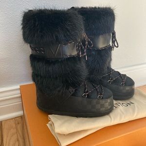 Authentic Louis Vuitton Beaver Fur Boots